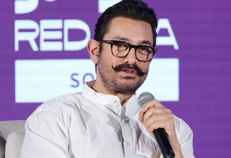 ‘আন্ডারওয়ার্ল্ডের’ আমন্ত্রণ পেয়ে কী করেছিলেন আমির খান?