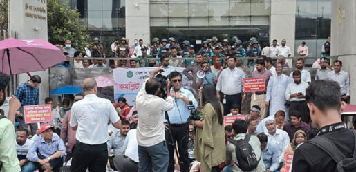 এনবিআর কর্মকর্তা-কর্মচারীদের ‘শাটডাউনসহ’ সব কর্মসূচি প্রত্যাহার