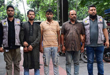 ডিবি পুলিশকে লক্ষ্য করে গুলি, শীর্ষ সন্ত্রাসী শুটার বাপ্পিসহ গ্রেফতার ৩