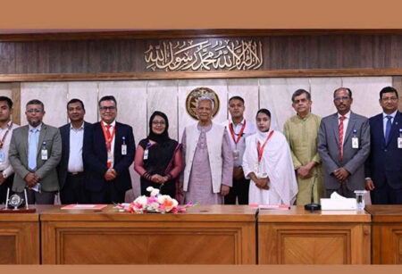 ‘জুলাই শহীদ স্মৃতি বৃত্তি’ চালু করল জাতীয় বিশ্ববিদ্যালয়