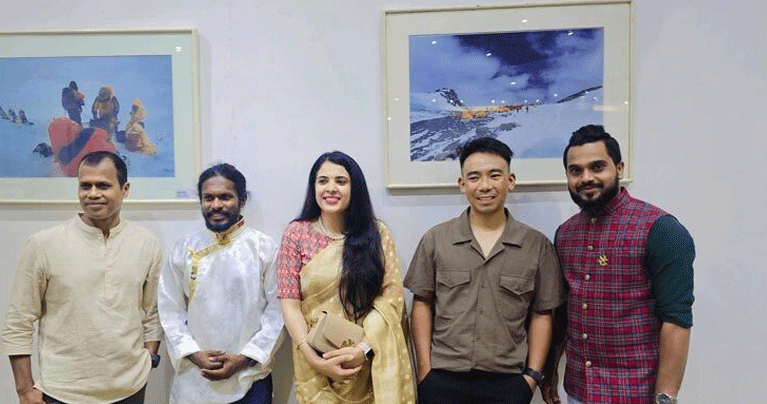 শাকিল ও তাশির আলোকচিত্র দেখলো বাংলাদেশ