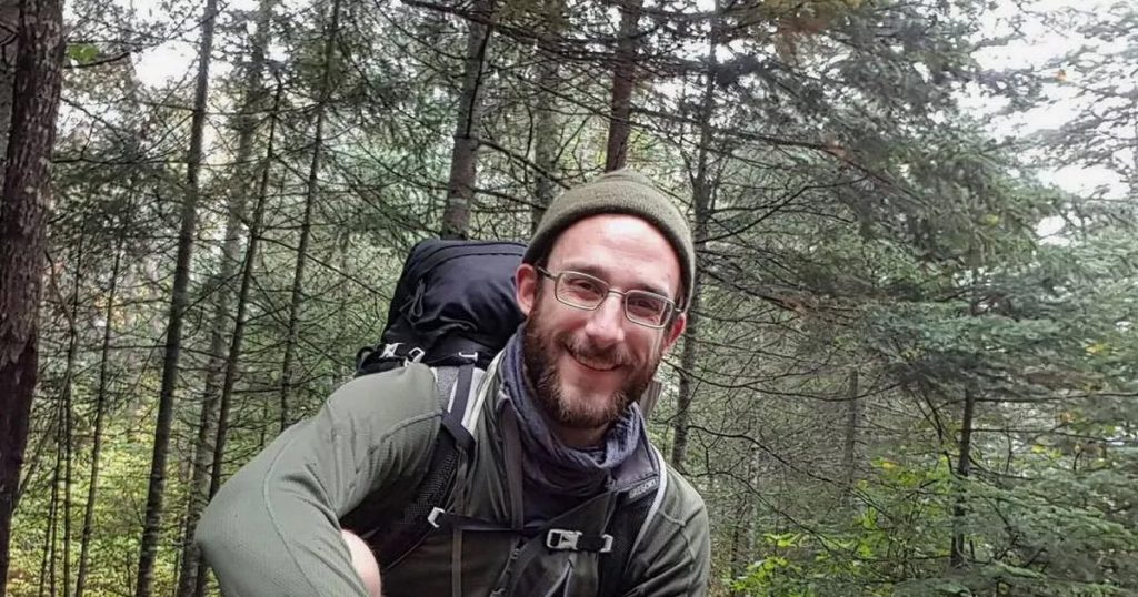 যুক্তরাষ্ট্রে আইস এজেন্টের হাতে প্রাণ হারালেন আরেক শ্বেতাঙ্গ আমেরিকান