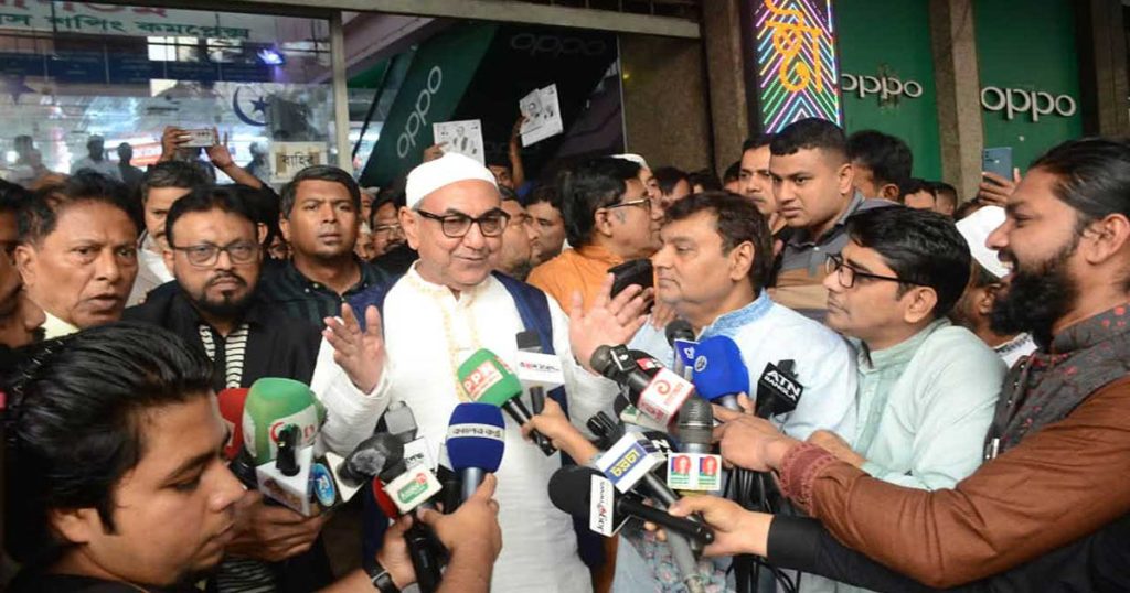 একটি বিশেষ গোষ্ঠী কিছু লোককে জয়ী করার জন্য পাগল : মির্জা আব্বাস