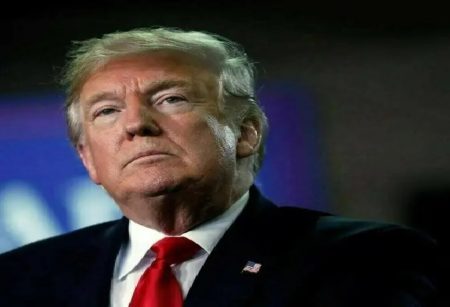 যুক্তরাষ্ট্রে তেল শোধনাগার নির্মাণে আম্বানির সঙ্গে হাত মেলালেন ট্রাম্প