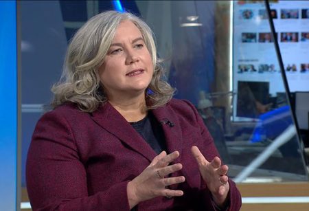 ইরানে ‘শান্তিপূর্ণ ক্ষমতা হস্তান্তর’ চায় যুক্তরাজ্য