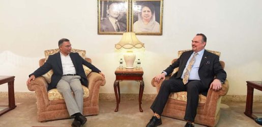 তারেক রহমানের সঙ্গে সাক্ষাৎ করেছেন মার্কিন রাষ্ট্রদূত ক্রিস্টেনসেন