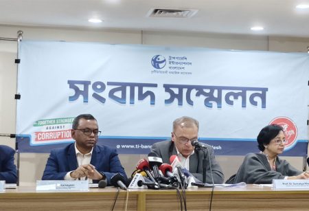 বাংলাদেশে ২০২৫ সালে রাজনৈতিক সহিংসতার ঘটনা উদ্বেগজনক হারে বেড়েছে : টিআইবি