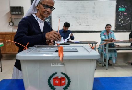 ধানের শীষে পড়েছে ৫০% ভোট, দাঁড়িপাল্লায় ৩২%