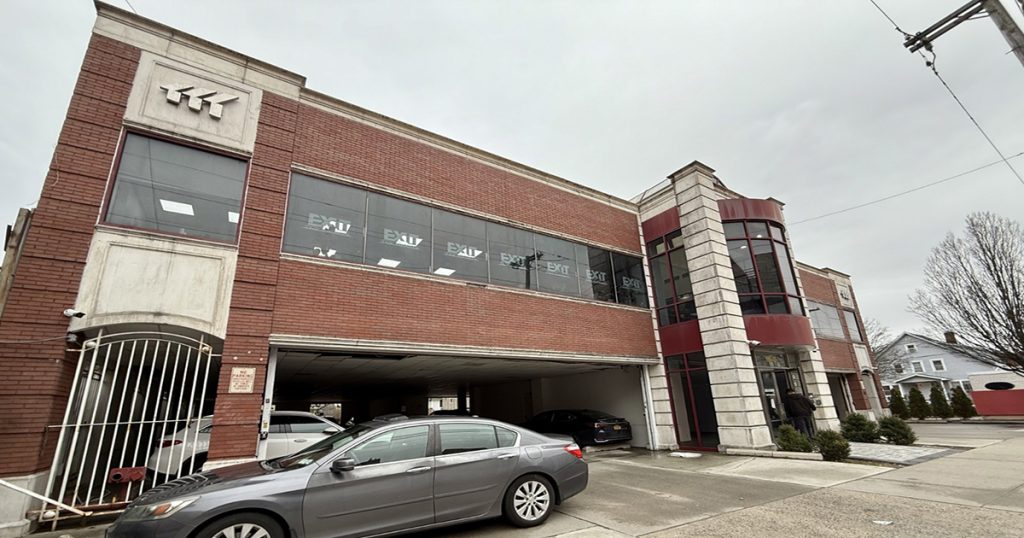 বাংলাদেশ সেন্টার নিয়ে এত মিথ্যাচার কেন?