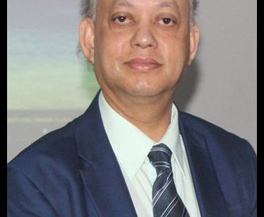 প্রকৃত শিক্ষক : পিছিয়ে পড়াদের আলোর দিশা