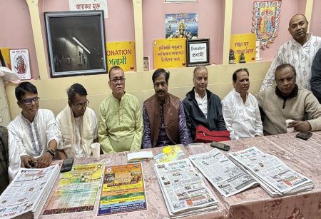 নিউইয়র্কে দোল-উৎসবে ধর্মীয় সম্প্রীতির জয়গান