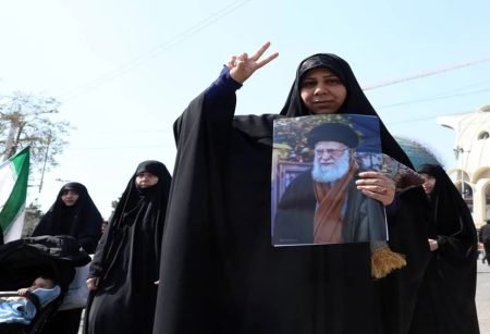 Iranian hardline clerics seek swift naming of new supreme leader