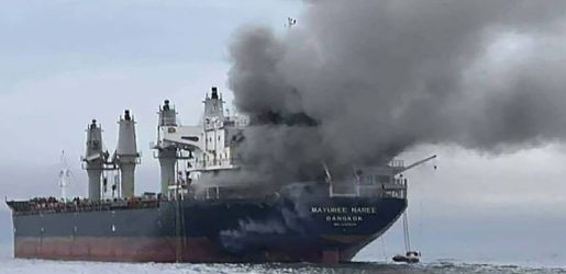 হরমুজ প্রণালী দিয়ে এক লিটার তেলও যাবে না, দাম ২০০ ডলারে পৌঁছাবে