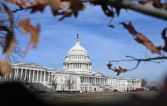 ট্রাম্পের ইরান যুদ্ধ :  ডেমোক্রেটদের প্রস্তাবনা সিনেটে আটকে দিয়েছে রিপাবলিকানরা