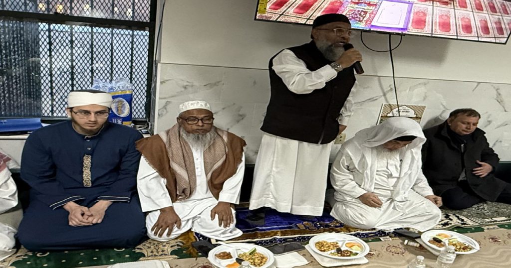 মানবতার কল্যাণে নিবেদিত থাকার প্রত্যয়ে হাজী হাসেমের ইফতার মাহফিল