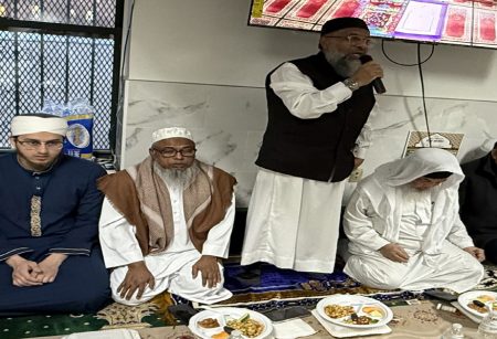 মানবতার কল্যাণে নিবেদিত থাকার প্রত্যয়ে হাজী হাসেমের ইফতার মাহফিল