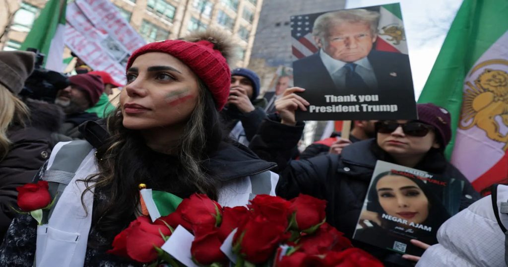 খামেনিকে হত্যা : আমেরিকায় মিশ্র প্রতিক্রিয়া