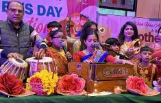 মা দিবসে নিউইয়র্কে বহ্নিশিখা সঙ্গীত নিকেতনের বর্ণাঢ্য সমাবেশ