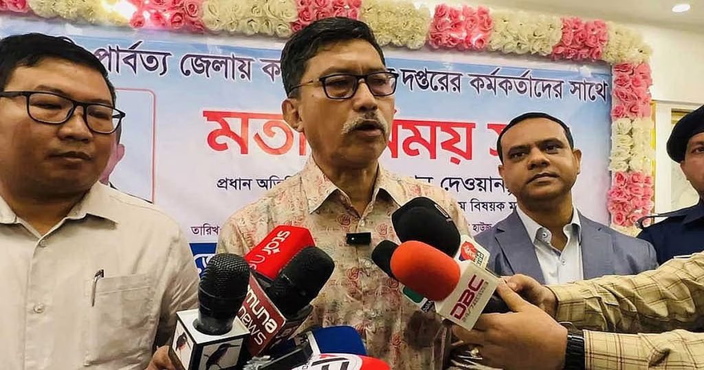 মন্ত্রিসভা থেকে পদত্যাগ করেছেন দীপেন দেওয়ান
