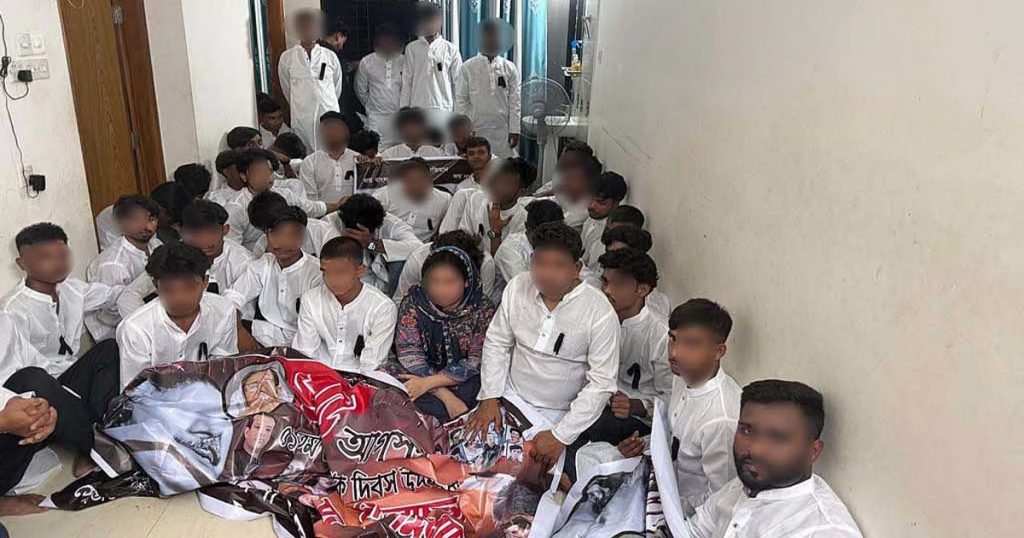 বঙ্গবন্ধুর শাহাদাৎবার্ষিকী পালনের প্রস্তুতি : আওয়ামী লীগের গ্রেপ্তার ৫২ নেতাকর্মী কারাগারে