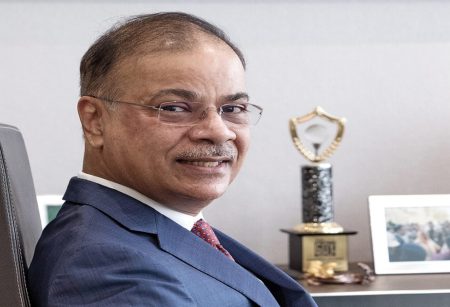 সিঙ্গাপুরে শীর্ষ ৫০ ধনীর তালিকা থেকে ছিটকে গেলেন আজিজ খান