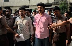 বরগুনার সাবেক এমপির উত্তরার বাসা থেকে গ্রেপ্তার ছাত্রলীগের ১৫ নেতাকর্মী রিমান্ডে