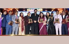 নিউইয়র্কে জমকালো আয়োজনে ঢালিউড অ্যাওয়ার্ড, ৩৭ ক্যাটাগরিতে পুরস্কার পেলেন যারা
